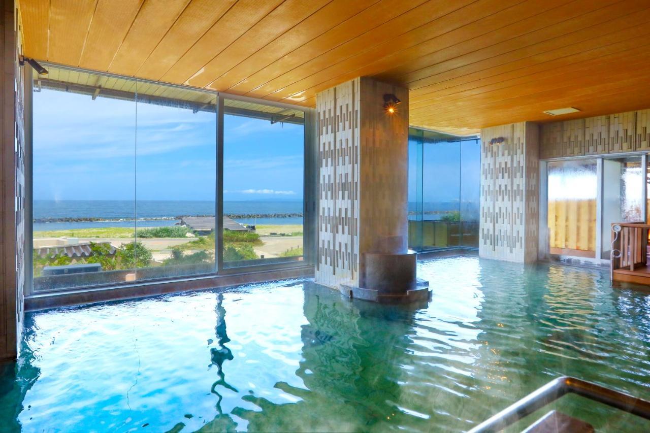เรียวกัง Ooedo Onsen Monogatari Premium Shiomiso