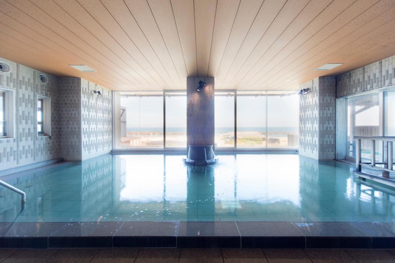 เรียวกัง Ooedo Onsen Monogatari Premium Shiomiso 3*
