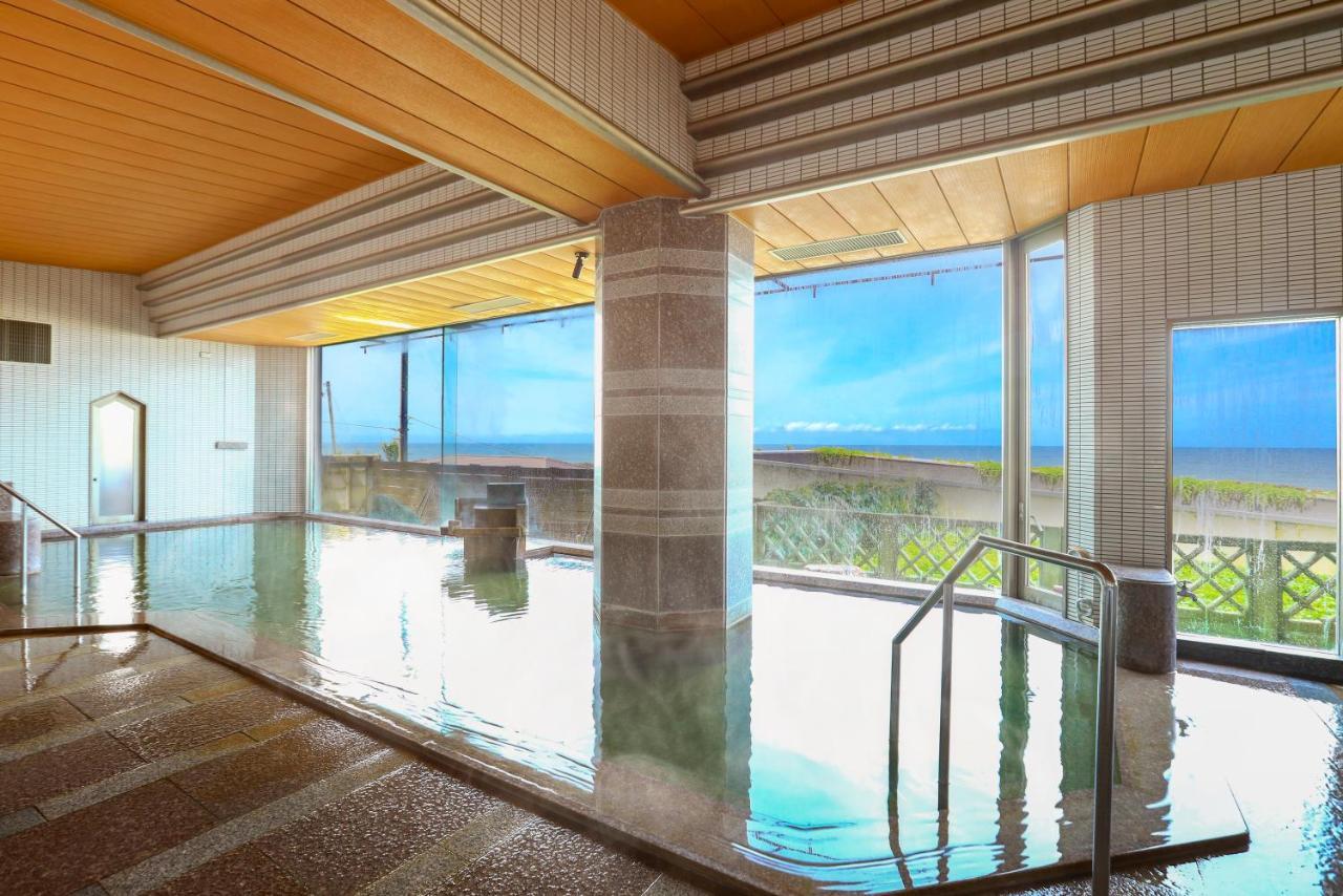 传统日式旅馆 Ooedo Onsen Monogatari Premium Shiomiso 3*
