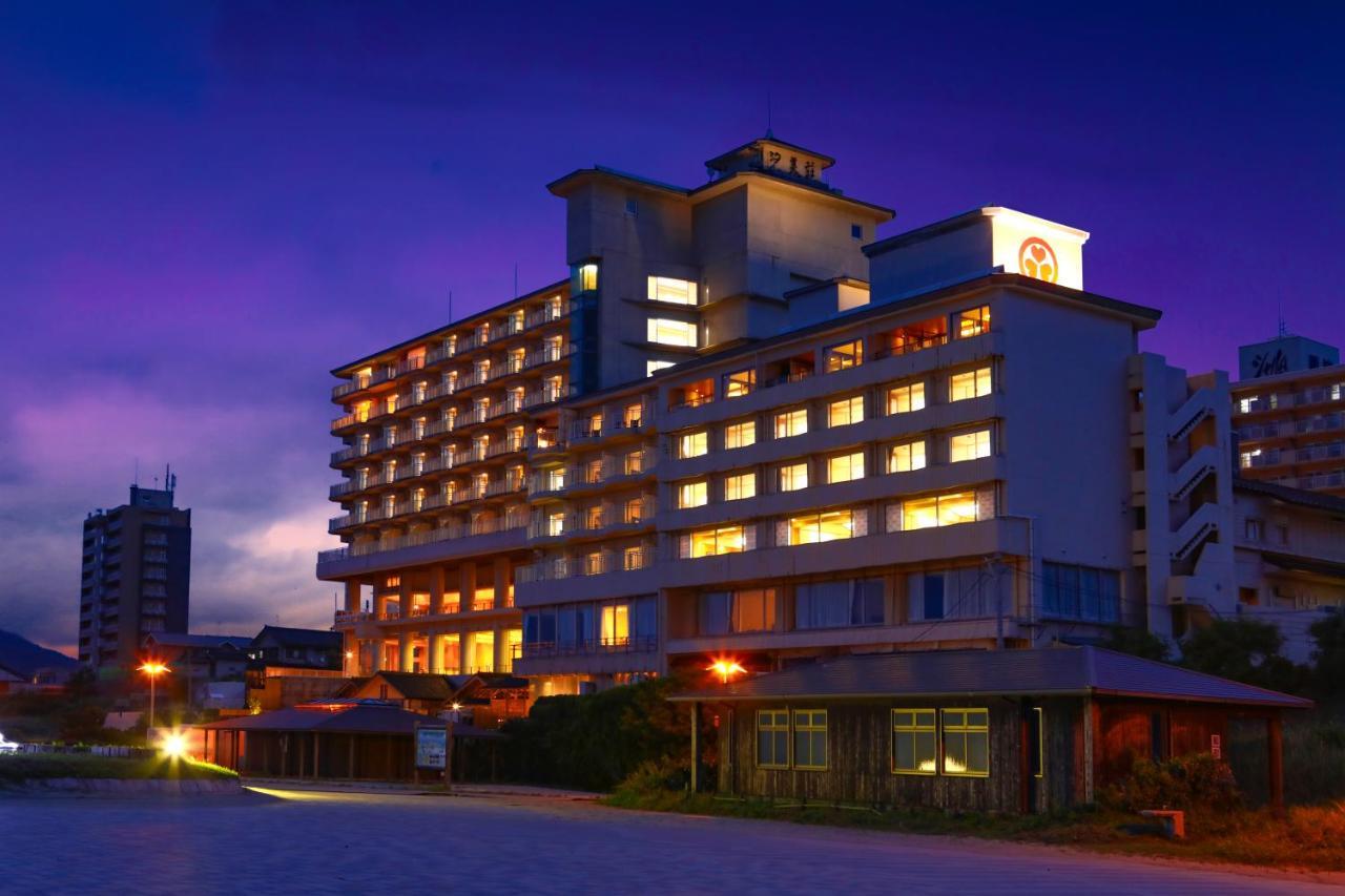 เรียวกัง Ooedo Onsen Monogatari Premium Shiomiso 3*