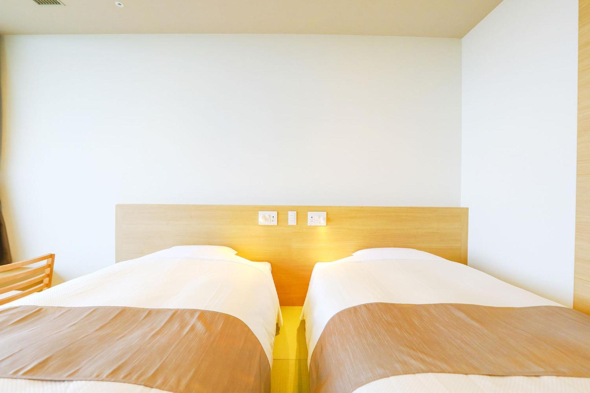 เรียวกัง Ooedo Onsen Monogatari Premium Shiomiso